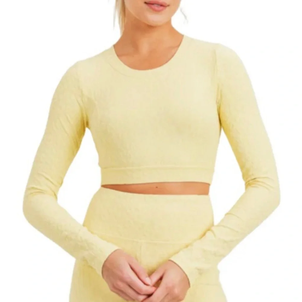 Mono B Butter Yellow Leopard Jacquard Long Sleeve Workout Crop Top Size L